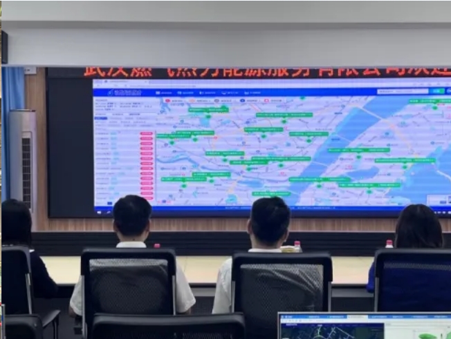 喜获一批全市突出单位和个人，，，，，，来给武汉城投清静生产事情点个赞！-集团动态-武汉城投集团 